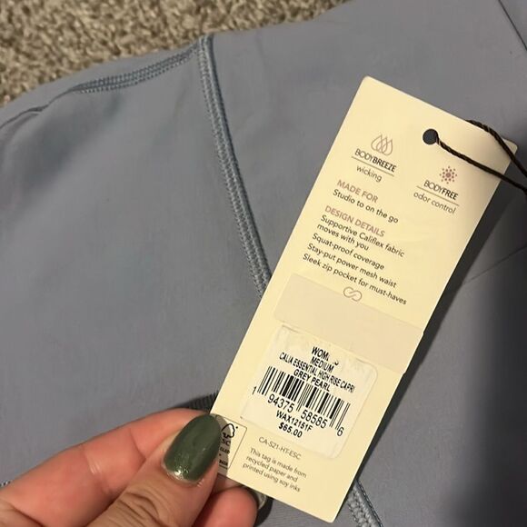 Calia Essential High Rise Capri medium - Picture 8 of 8